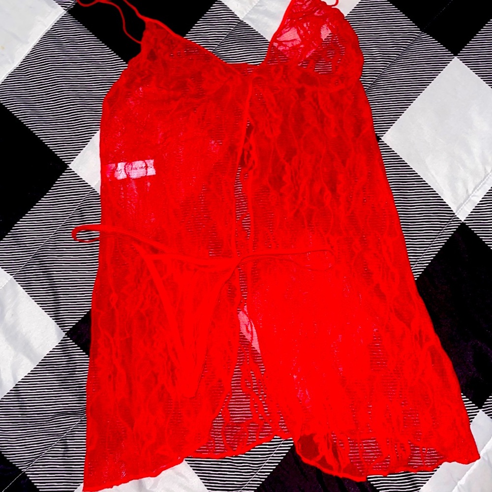 LINGERIE